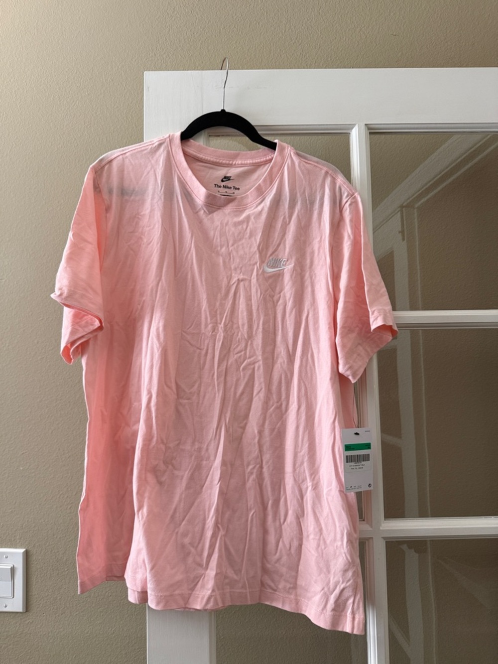Nike Men's Light Pink Short Sleeve Crewneck Tee